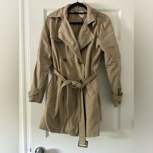 Gap trench coat - size medium